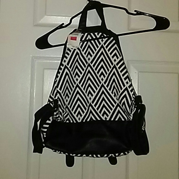 Backpack - Picture 2 of 3